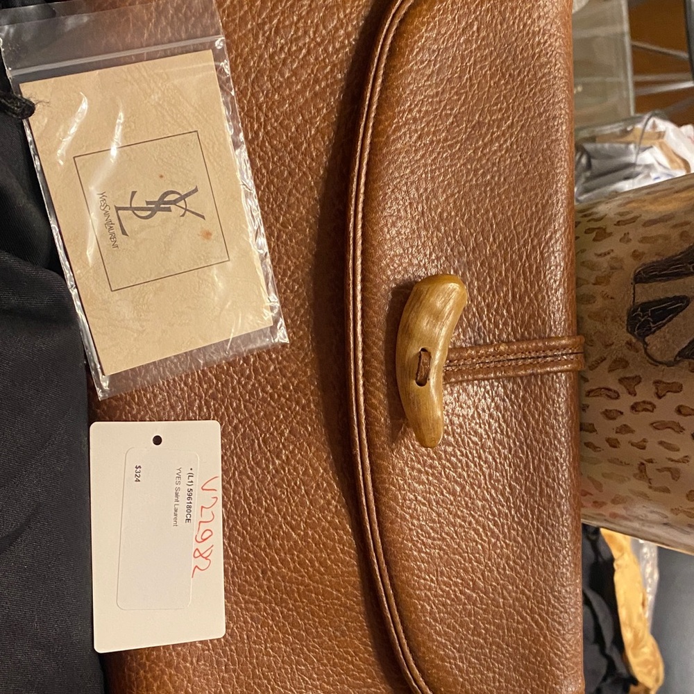 Yves Saint Laurent Rich Brown Leather Messenger Bag add a chain for crossbody - Picture 2 of 16
